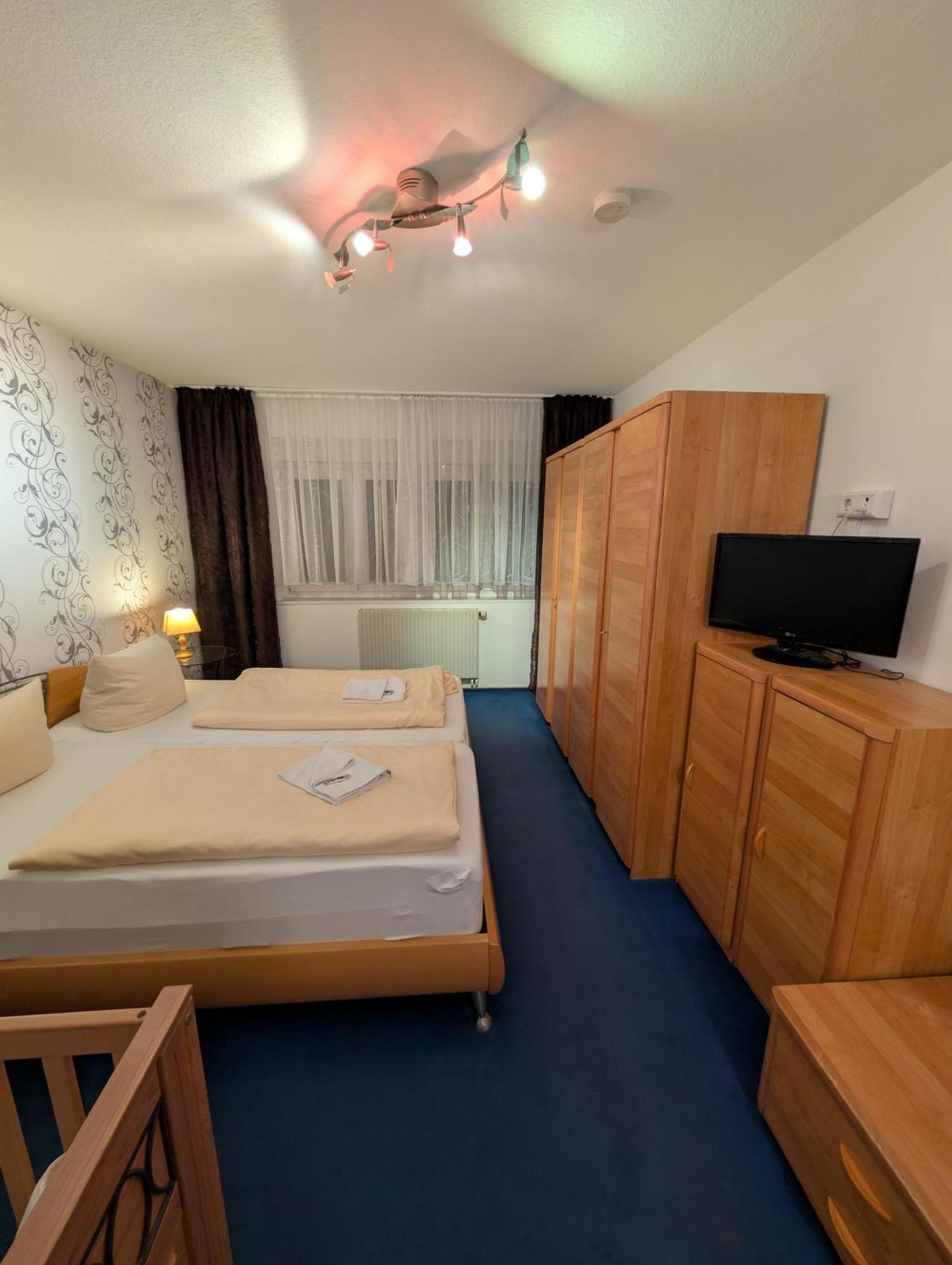 Hotel-Gasthof Zur Rose Weißenhorn Rom bilde