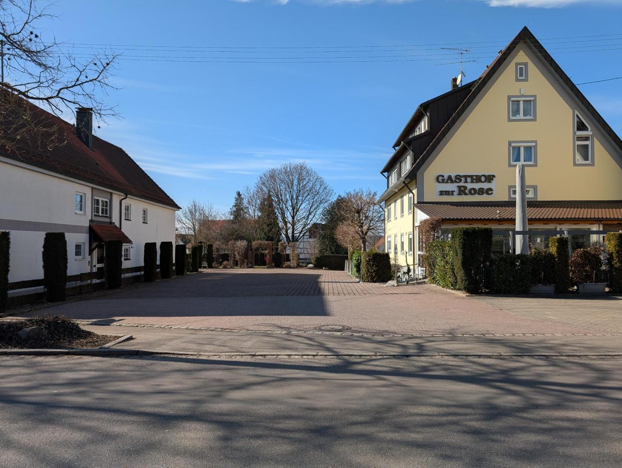 Hotel-Gasthof Zur Rose Weißenhorn Eksteriør bilde