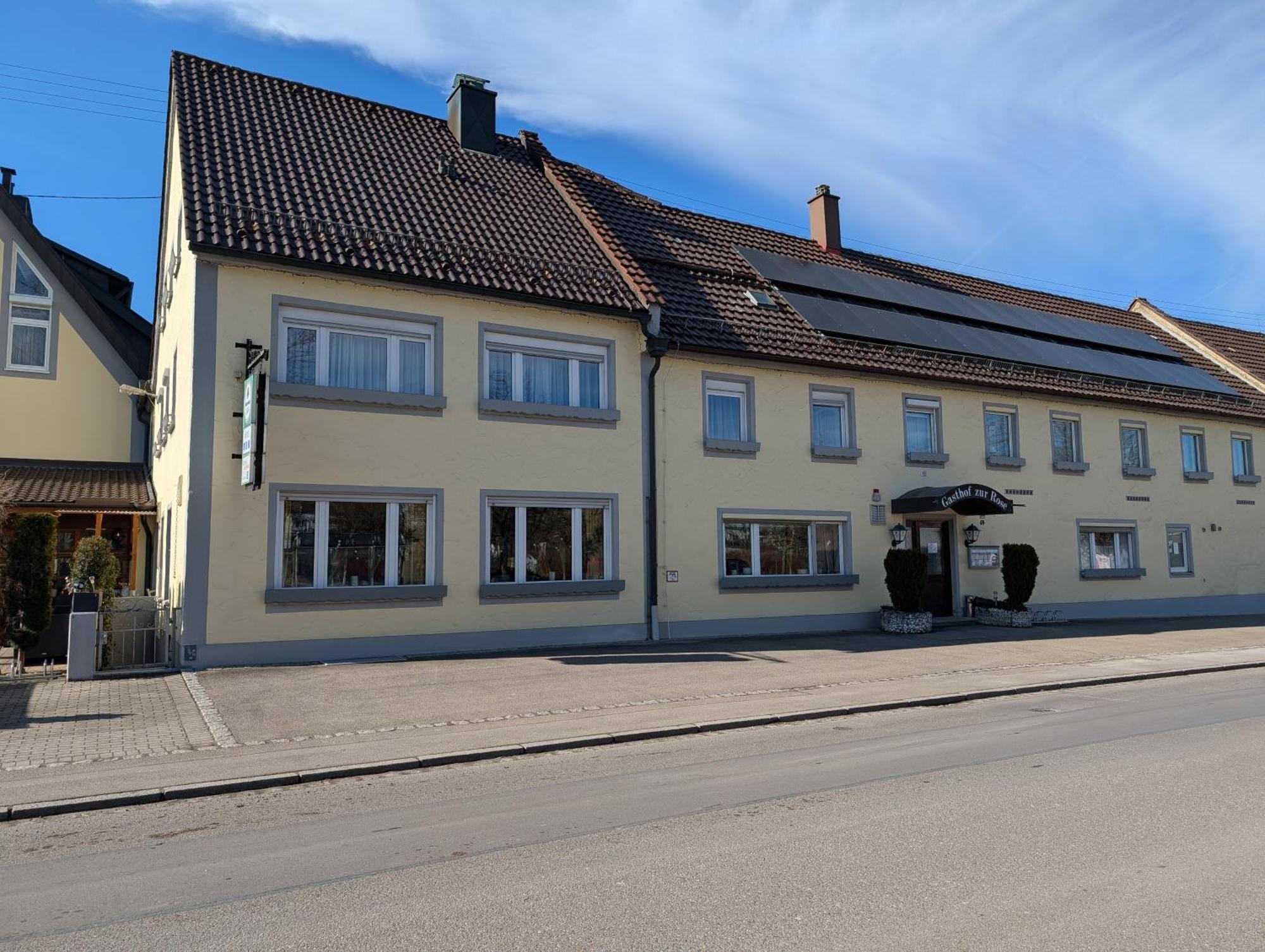 Hotel-Gasthof Zur Rose Weißenhorn Eksteriør bilde